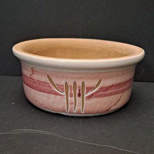 LEE'S POTTERY PLANTER